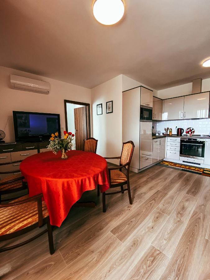 Galerius Apartmanok By Bltn ชิโอฟก ภายนอก รูปภาพ